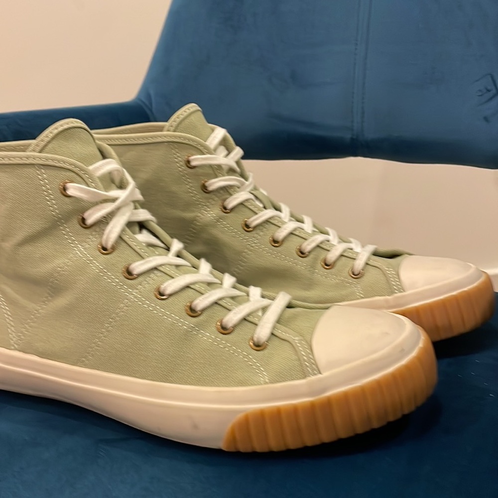 Green J crew - Picture 3 of 4